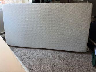 Twin mattress