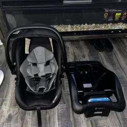 Car Seat With Base 