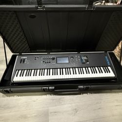 Keyboard MODX 88 Keys 