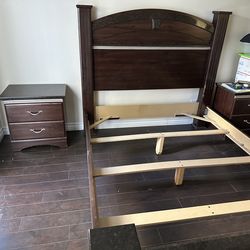 Queen Bed Set