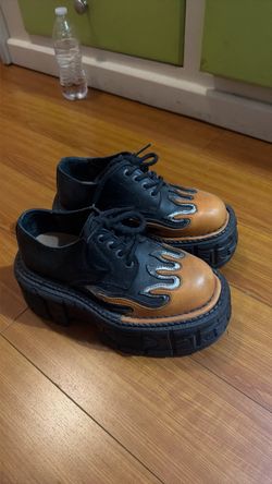 New Rock flame platforms