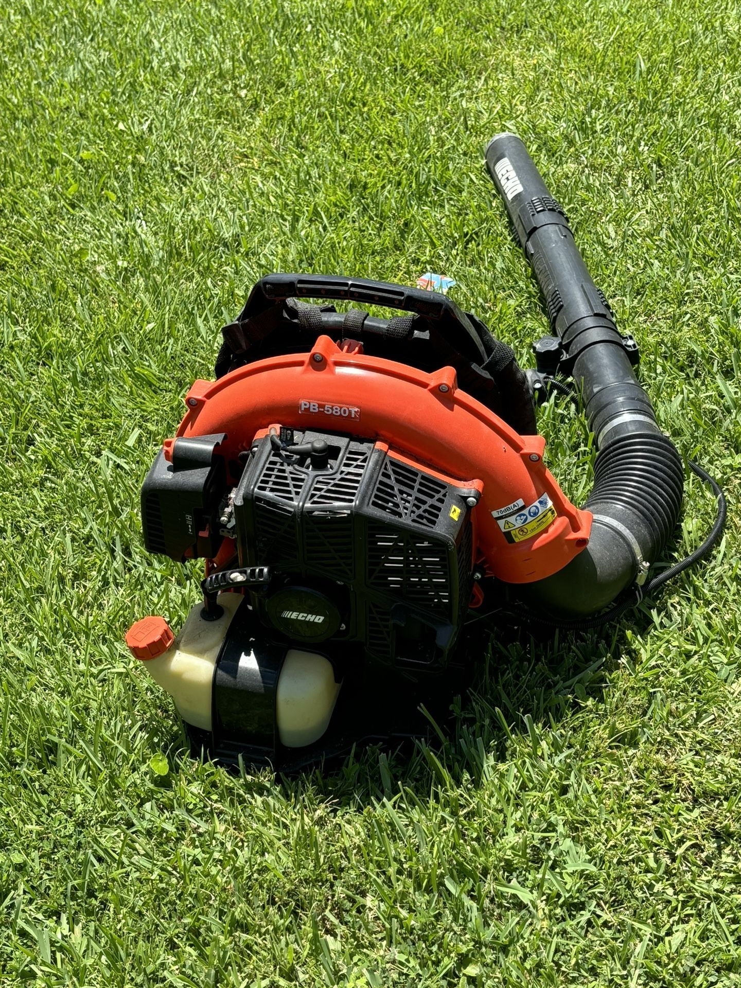ECHO BACKPACK LEAF BLOWER