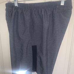 Men’s Nike Workout Shorts!!