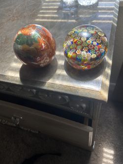 paperweights