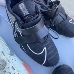 Nike Weightlighting Shoes 