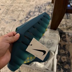 Nike Mind Mule 