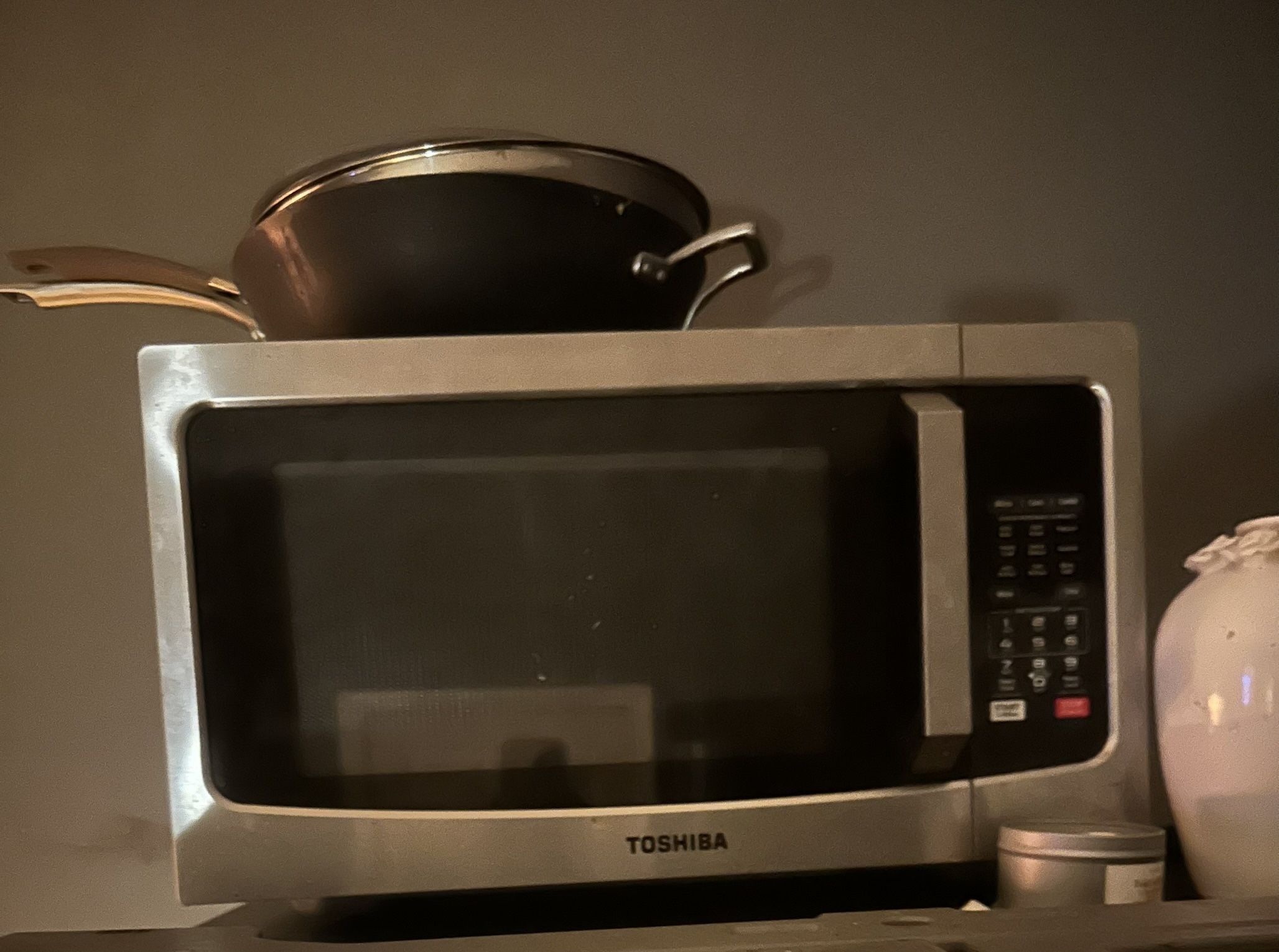 Toshiba Microwave