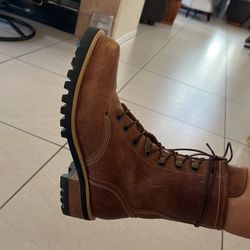 Guess boots By Georgio Marciano