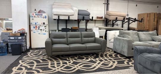 New top grain genuine leather couch : free delivery