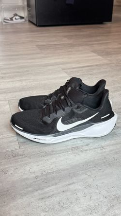 Nike Pegasus 41, Size 9m / 10.5w