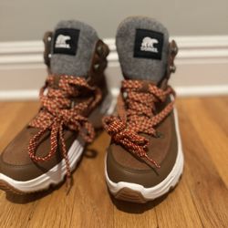 Brand New Women’s Sorel Boots 