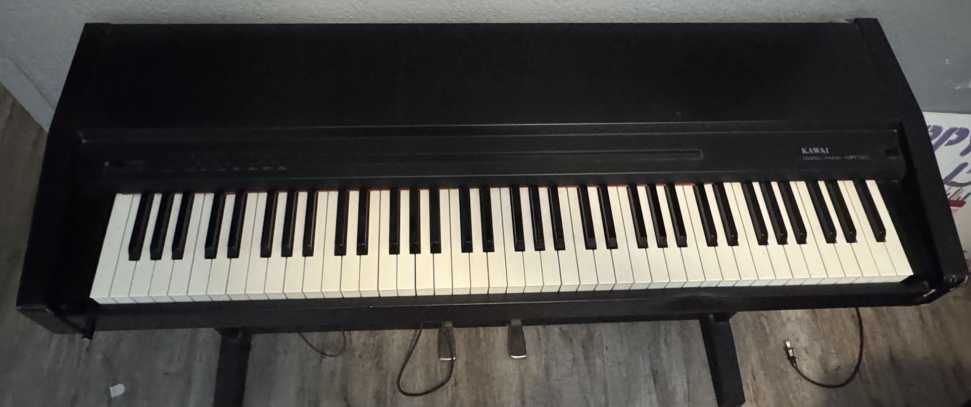 Used KAWAI Keyboard