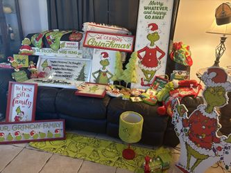 Huge Grinch Decor Lot