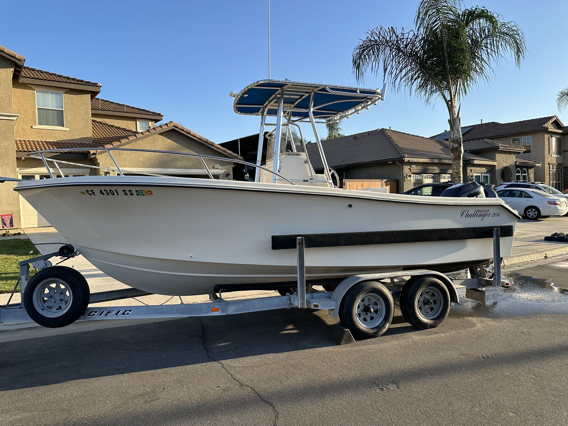 Kencraft 206 Center Console Boat