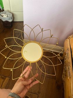 Gold Sun / flower Wall Mirror & Jewelry Organizer