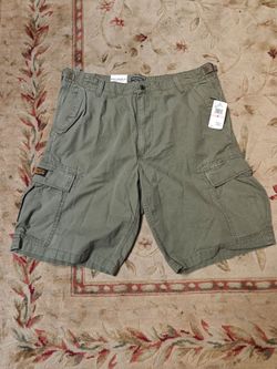 Brand New with tags never worn Ralph Lauren Polo Jeans Co. Cargo Shorts Size 40