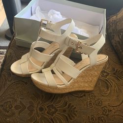 Jessica simpson wedges size 7.5