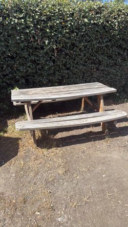 FREE 6ft Table