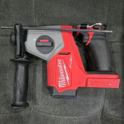 Milwaukee M18 FUEL 5/8 in. SDS Plus Rotary Hammer (Tool-Only)