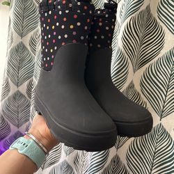 Waterproof boots size 1