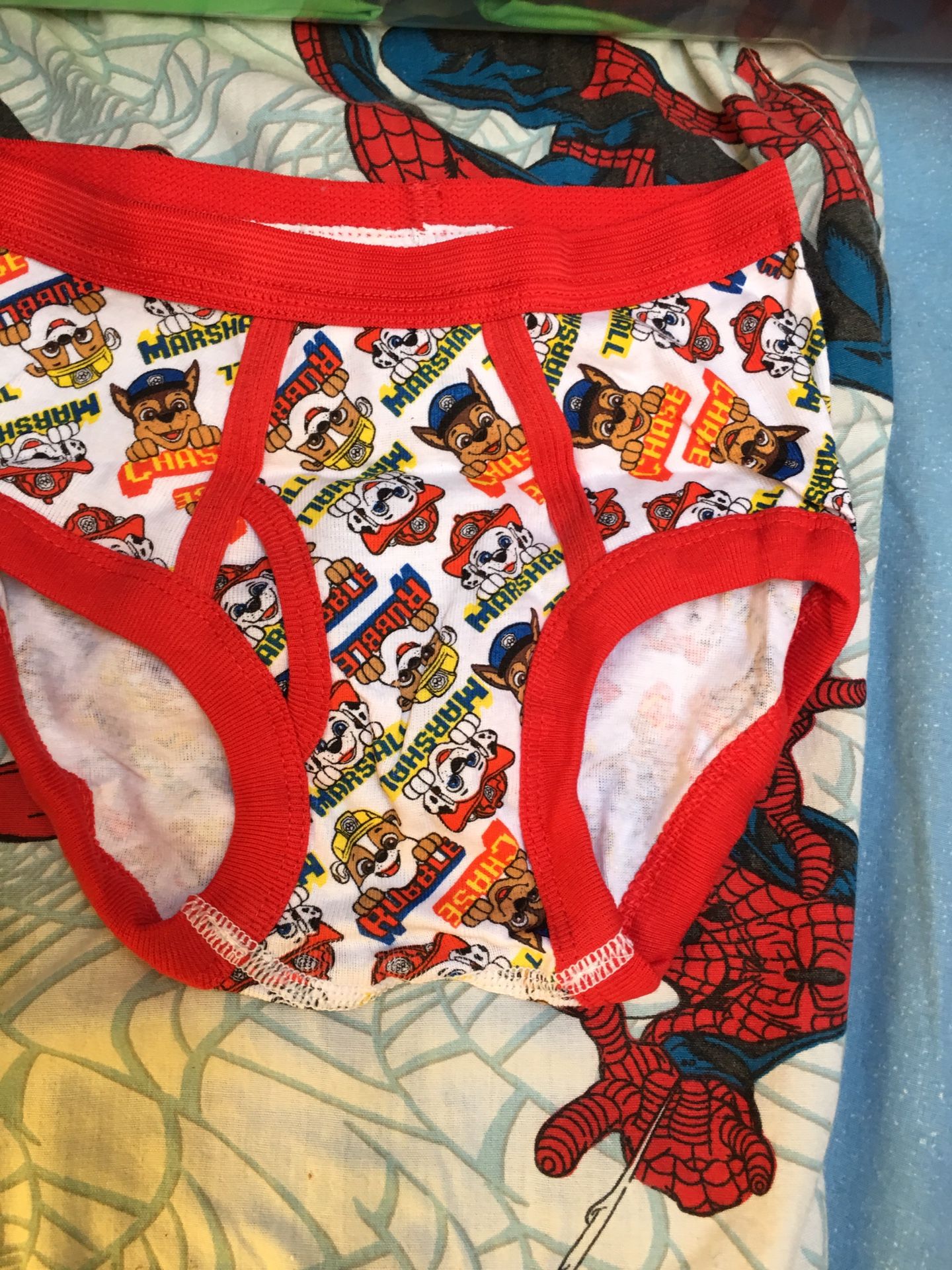 Ropa interior para niños