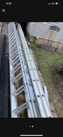 Werner 36’ Heavy duty Extension Ladder
