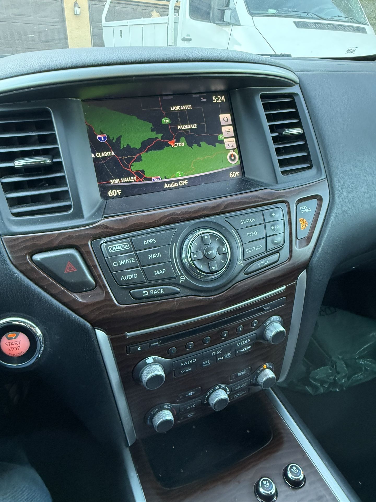 2017 Nissan Pathfinder