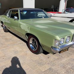 1969 Grand Prix Hardtop Coupe 