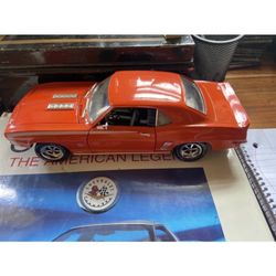 CHEVROLET CAMARO SS Die-cast Scale 1:18, ERTL, Displayed. No Box.