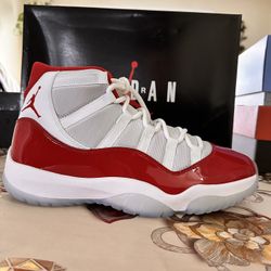 Jordan 11 Cherrys Sz 12