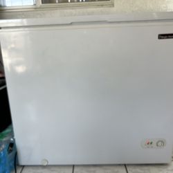 Chest Freezer 