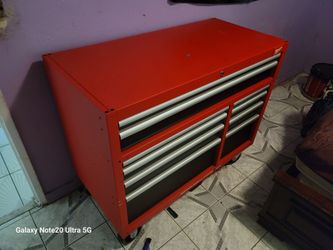 Milwaukee Tool Chest