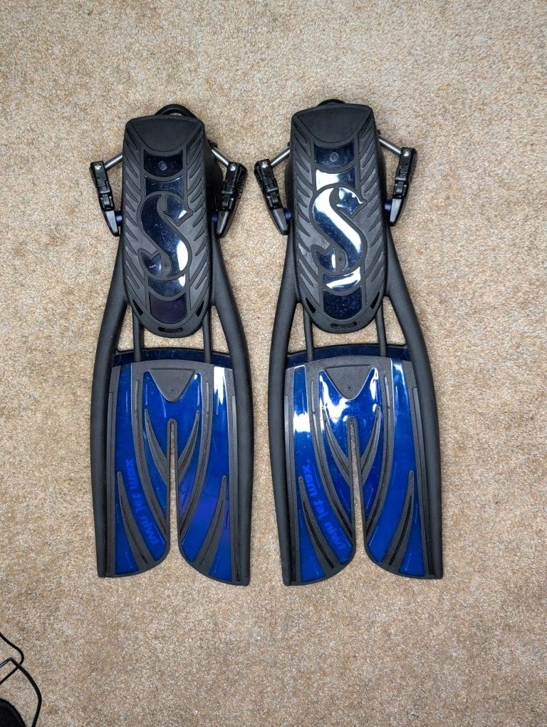 Scuba Pro Twin Jet Max Split Fins