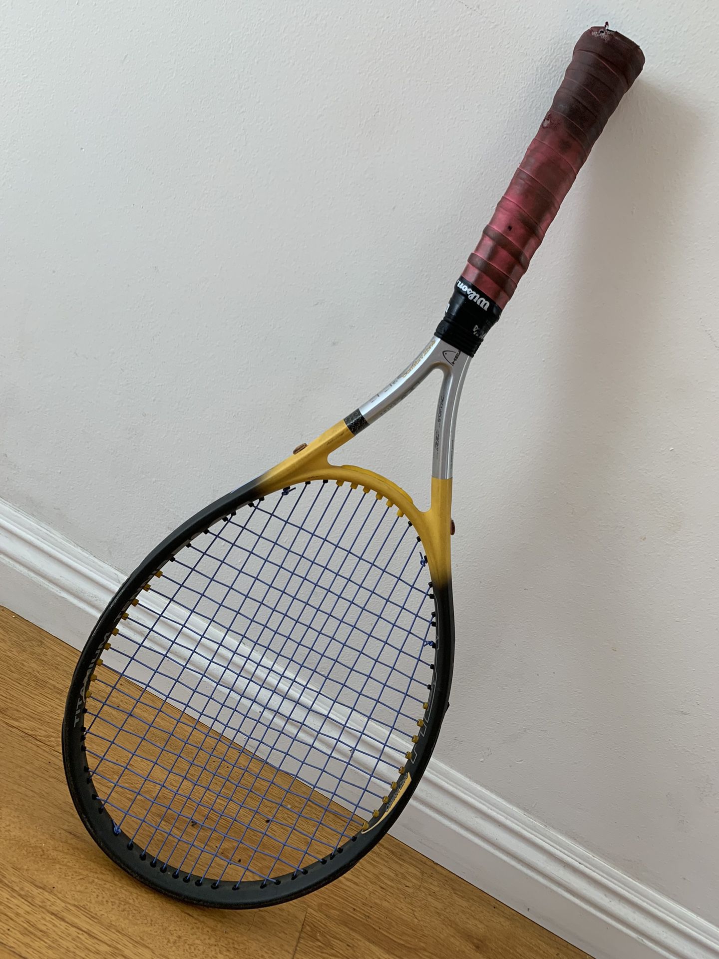 Head tennis racket