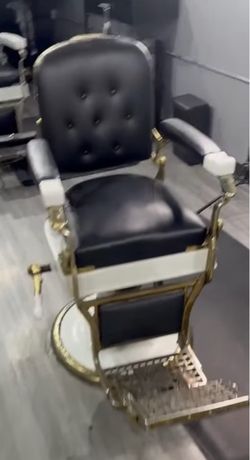 Barber chair