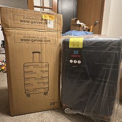 Open box - 20” Hard Case luggage 