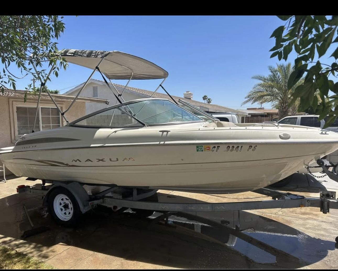 2001 Maxum