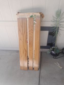 Hardwood floor box real wood pick up only 3 inches