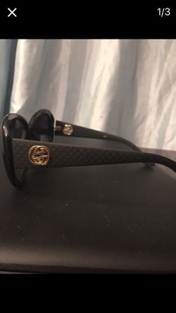 Women's Gucci glasses