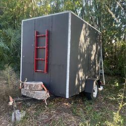 Enclosed Single Axel Trailer 8.5x6x6