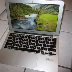 2011 Apple Macbook Air 11" Intel i5 1.6Ghz 4GB 128G Flash Sequoia - $125 (Schererville)