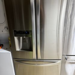 Kenmore refrigerator  