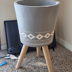 Cute Boho Modern Planter/ Flower Pot