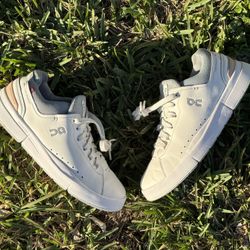 On Cloud The Roger Advantage Women’s 7.5 Tennis Shoes Walking Sneaker