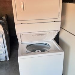 Whirlpool Stackable Washer and electric dryer 