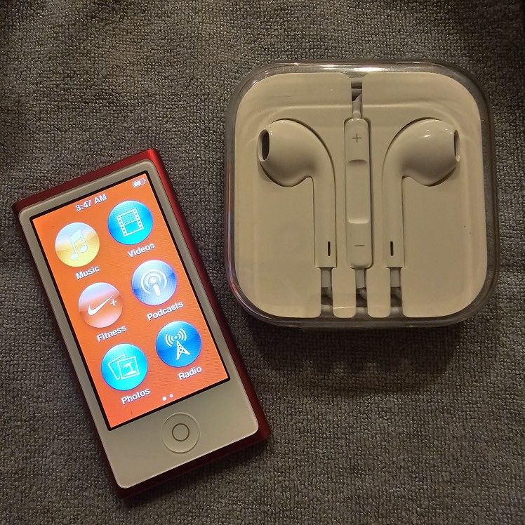 Apple iPod nano 7th Generation (PRODUCT) Red (16 GB) Works Great