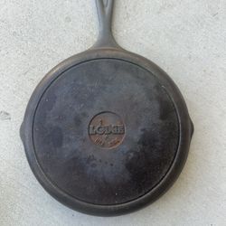 Cast Iron Skillet 8 Sk