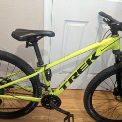 Trek Mountain Bike