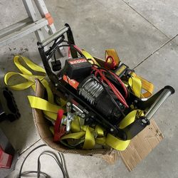 4500 LBS Winch & Ratchet Straps