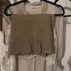 women’s shirt 18/20 and skirt  size 16